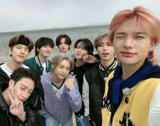 Stray Kids